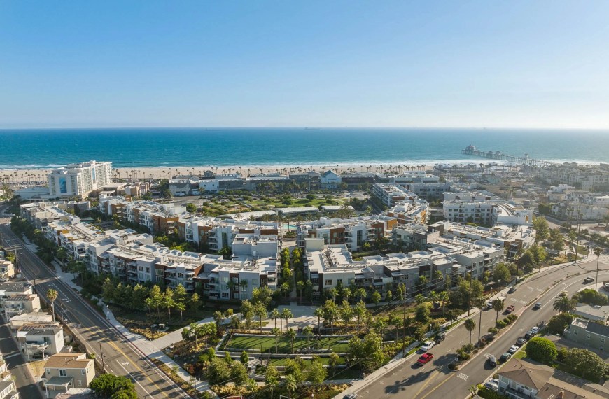 Interactive Aerial Tours