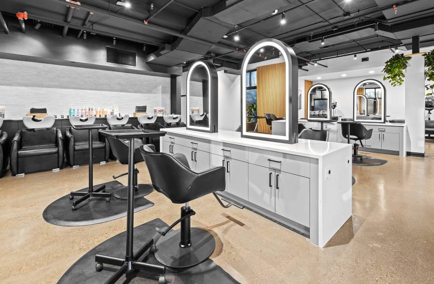 Deseo Salon & BlowDry – Denver, CO